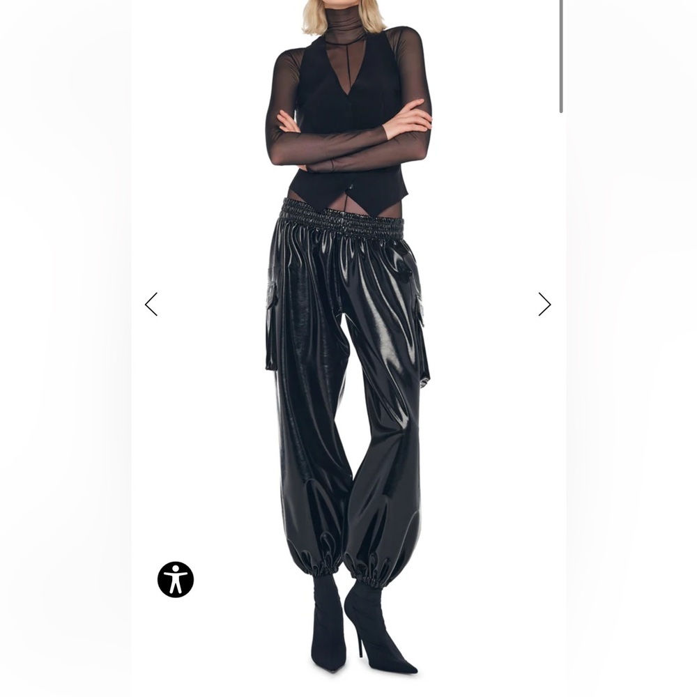 Norma kamali oversized boyfriend cargo sweatpants